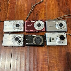 Lot of 6 Casio Exilim Digital Cameras “BROKEN”No Batt/Char Buy As Is Read Below
